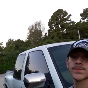 Meet your Posher, Sebastian